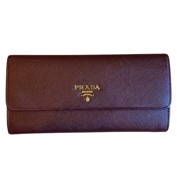 PRADA Maroon Saffiano Leather Flap Close Gold Tone Kisslock Continental Wallet - Picture 2 of 16